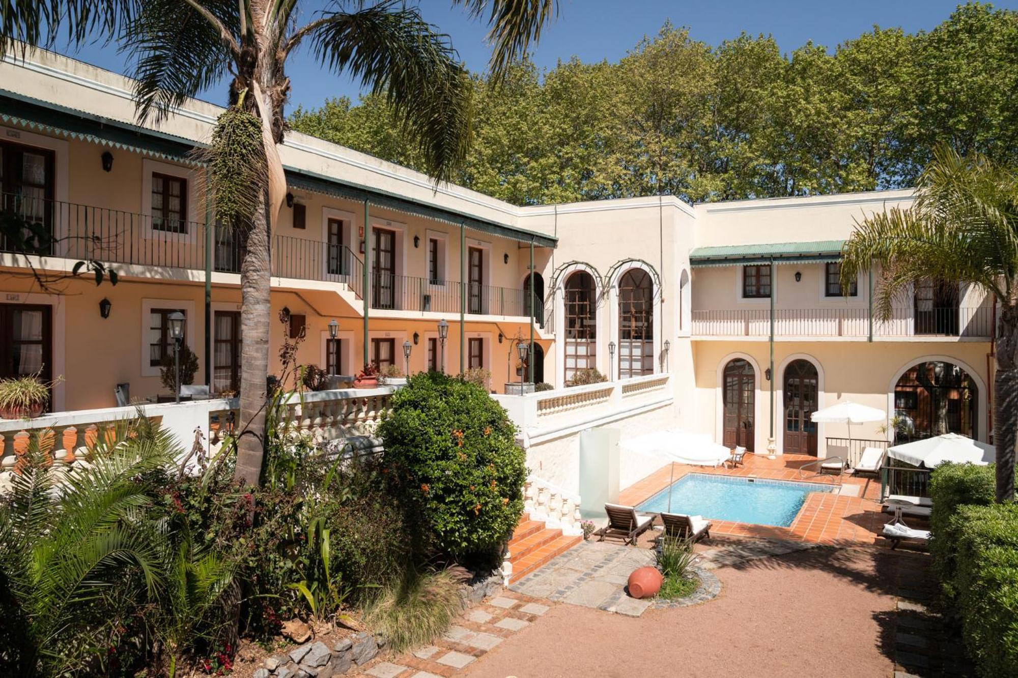 Don Antonio Posada Colonia del Sacramento Bagian luar foto