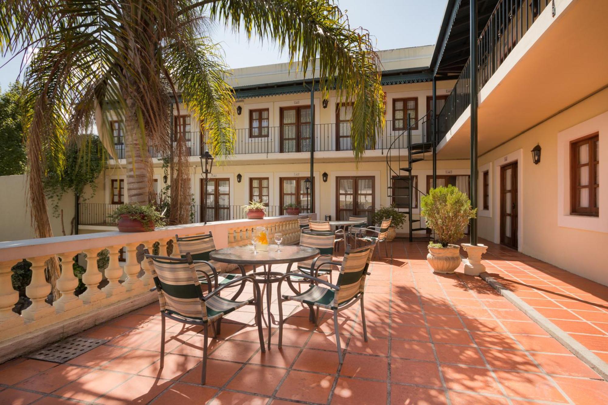Don Antonio Posada Colonia del Sacramento Bagian luar foto